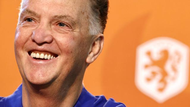 星空体育app下载-【观察】荷兰彻底扭转风评 复出的范加尔做了什么？